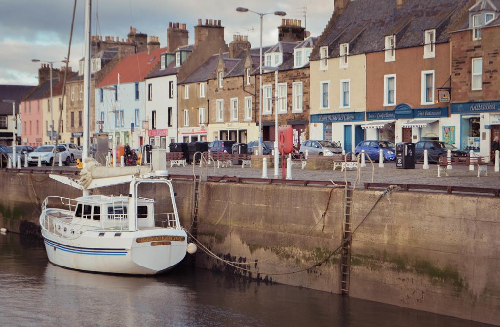 Murray Library Anstruther Exterior foto